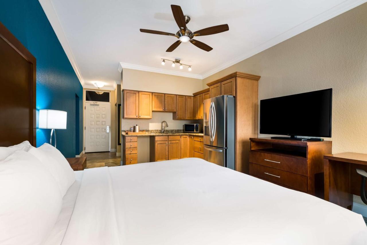 Surestay Plus Hotel By Best Western The Villages เลดี้เลค ภายนอก รูปภาพ